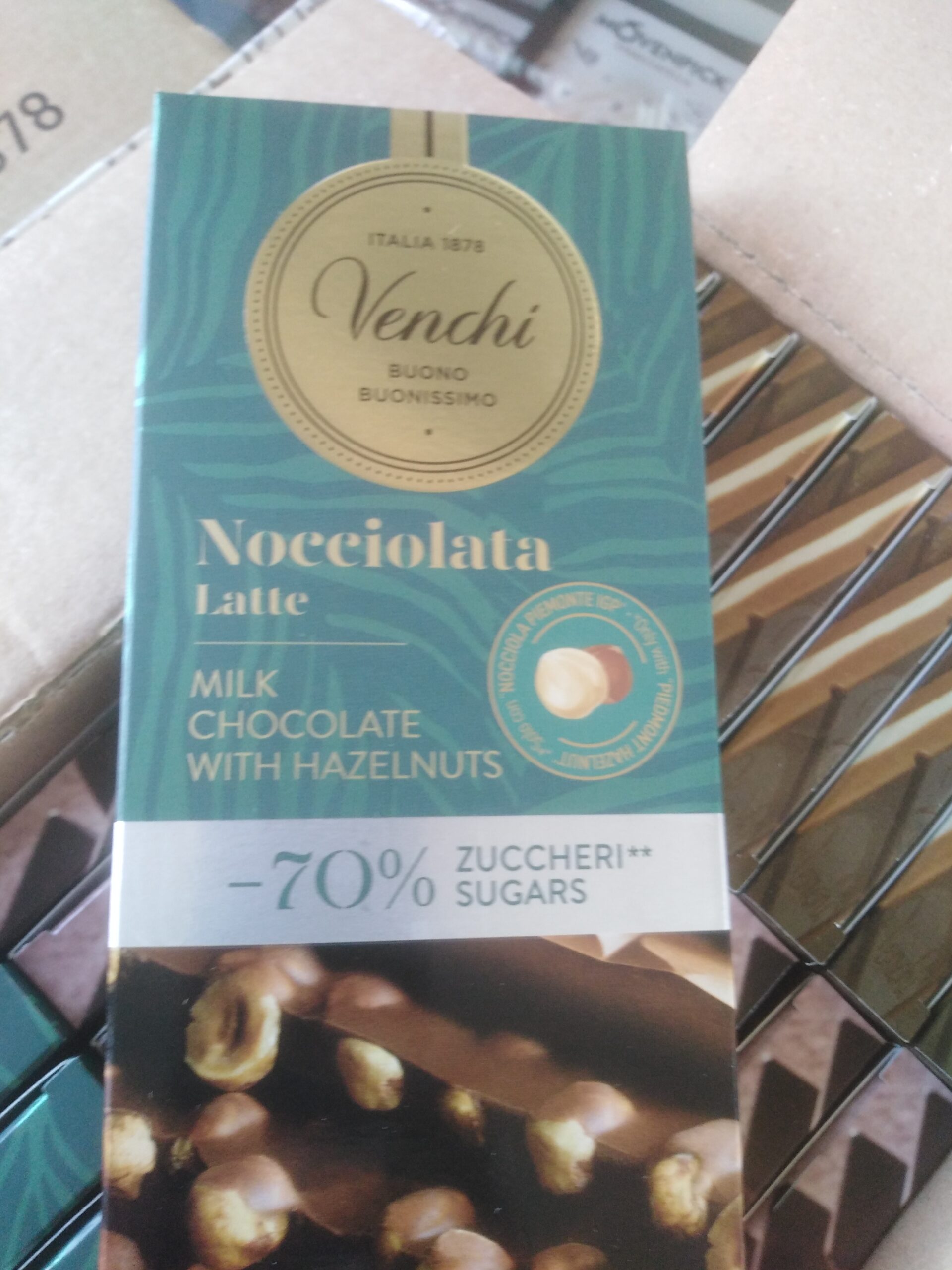 Venchi Nocciolata Latte milk chocolate with hazelnuts
