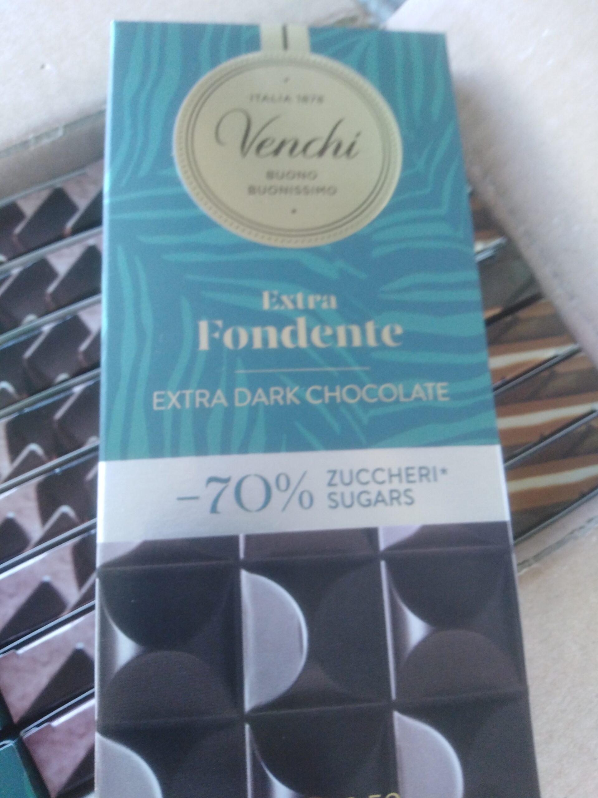 Venchi extra Fondente extra dark chocolate -70% sugars